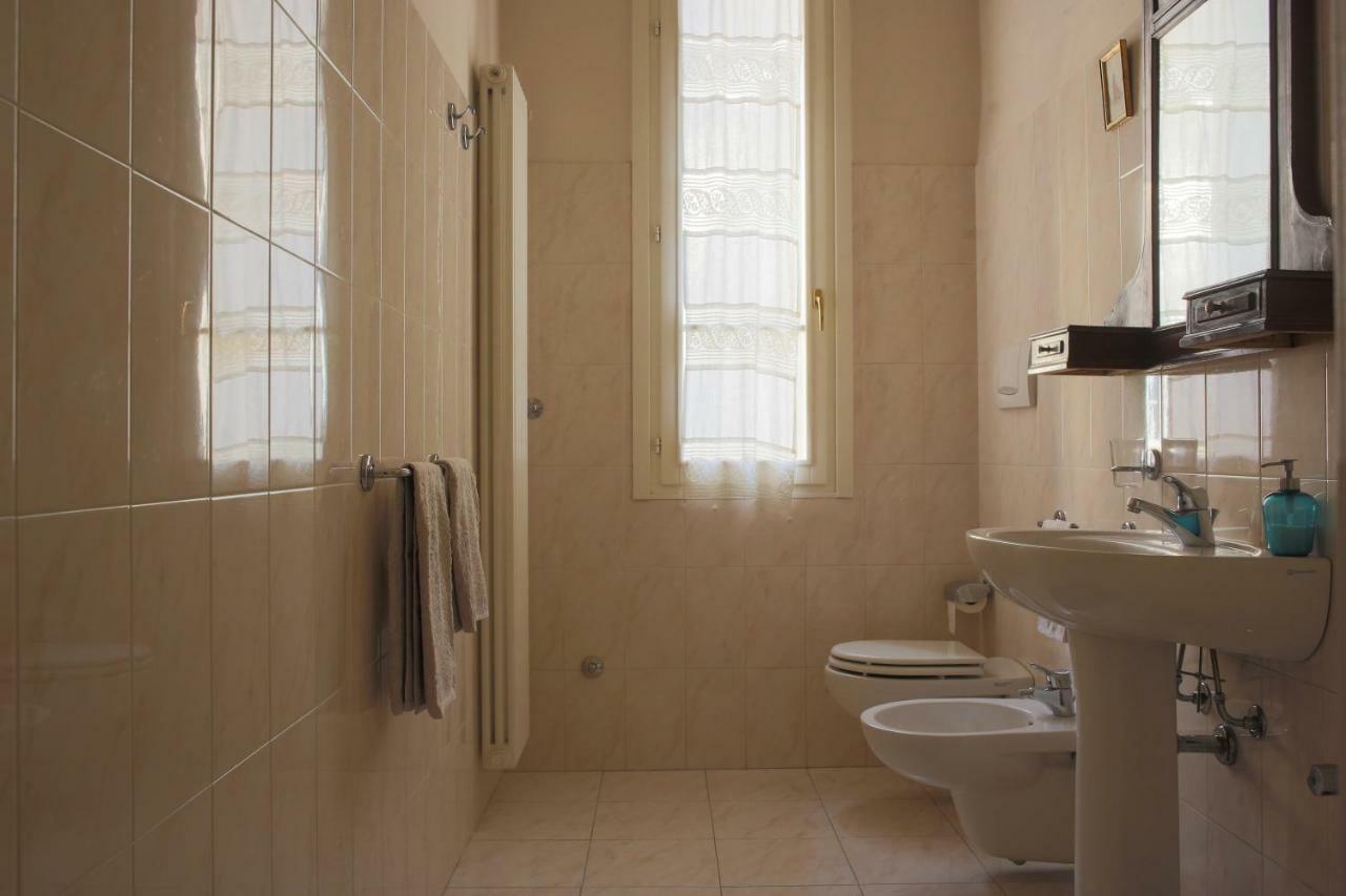 B&B Palazzo Malaspina Piacenza Esterno foto